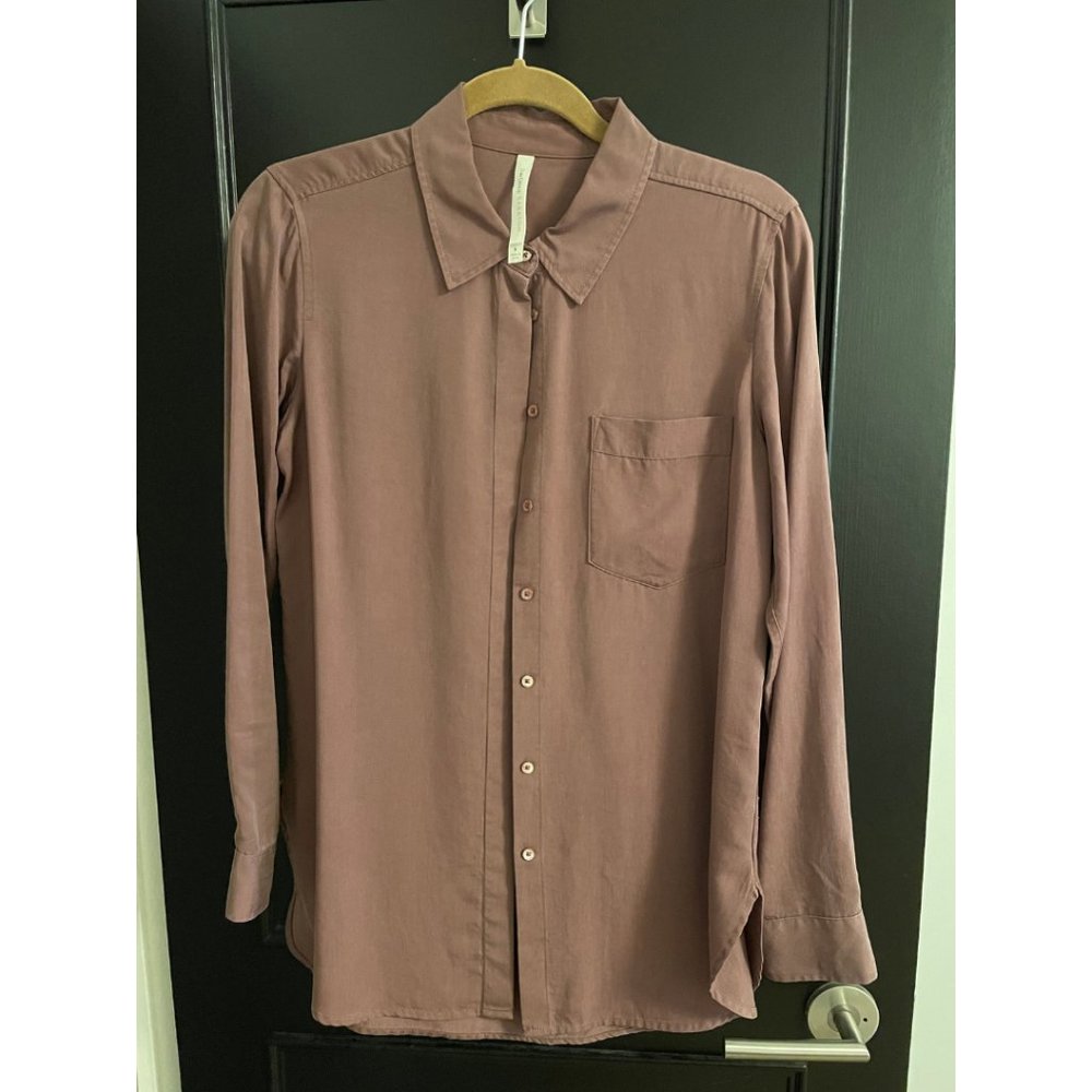 The Group By Babaton Reno Shirt